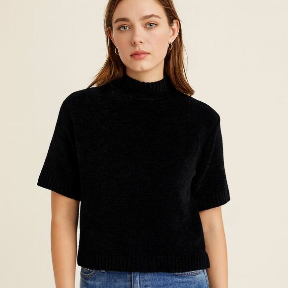 Banana Republic Chenille Short Sleeve Mock Neck Top • Black • Size L - Picture 3 of 6